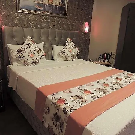 Saray Adana