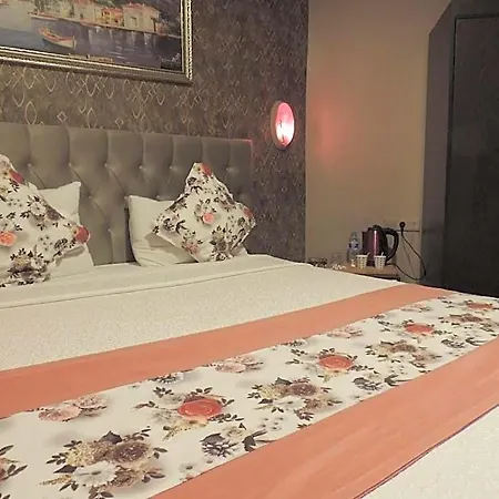 Saray 3* Adana