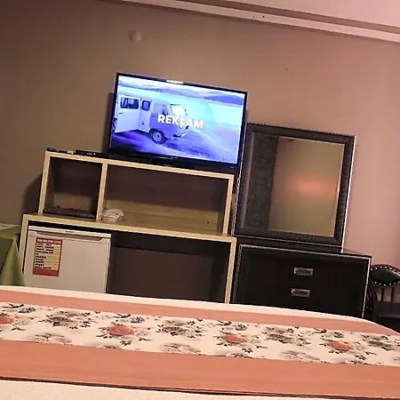 Hotell Saray 3*